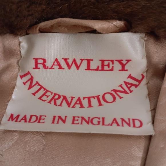 Tissavel light brown faux fur - Picture 5 of 7